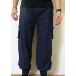 Pantalon homme marine, 100% toile de coton, 5 poches, ceinture élastique, empiècement avec bouton à la cheville